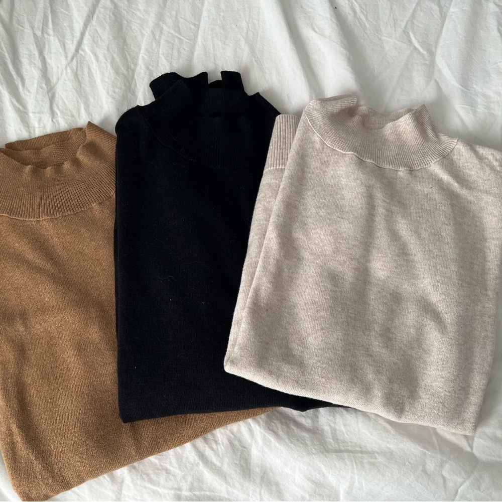 Old Navy Womens Mock Turtleneck Trio - Black, Tan, Cream- XS/S